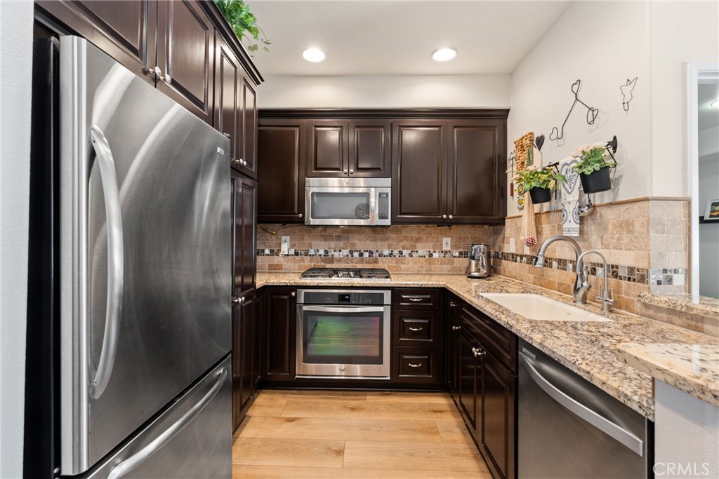 8567 E Tioga