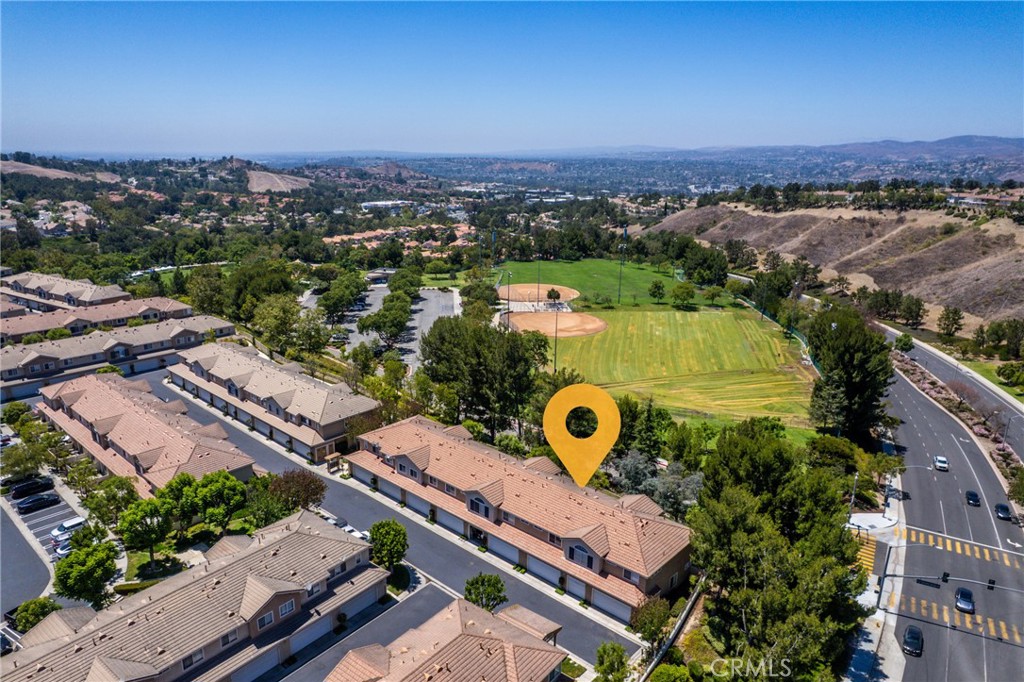 8567 E Tioga