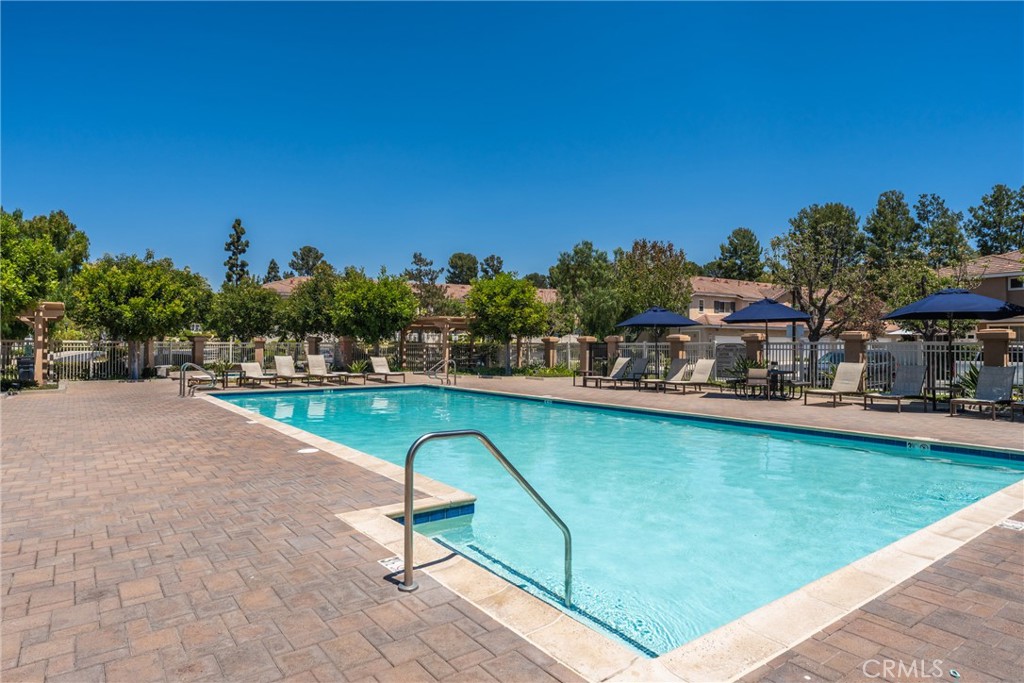 8567 E Tioga