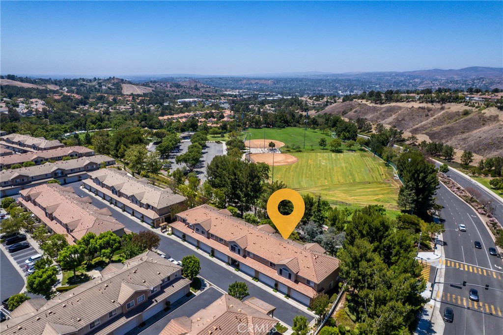 8567 E Tioga