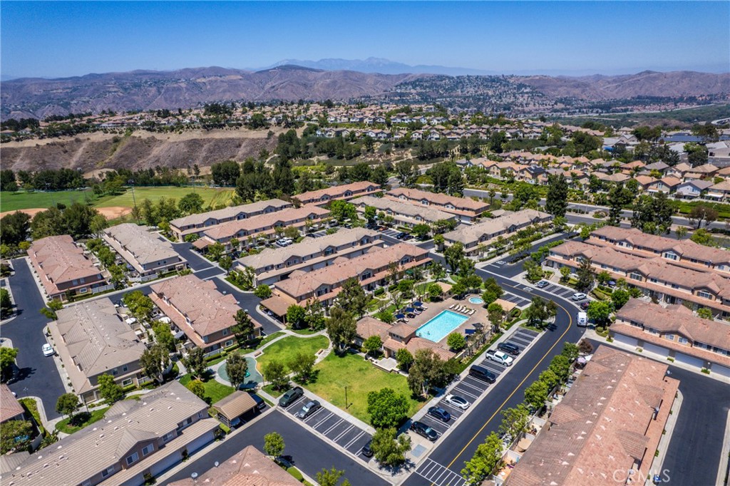 8567 E Tioga