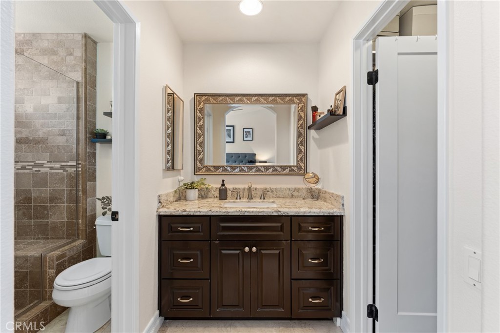 8567 E Tioga
