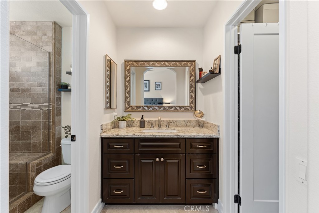 8567 E Tioga