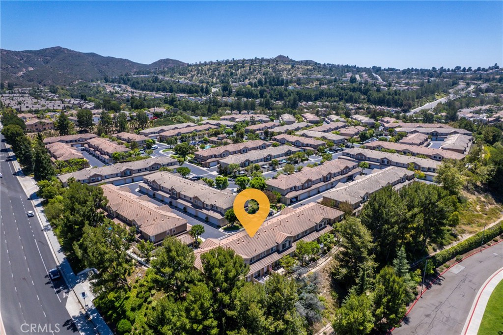 8567 E Tioga