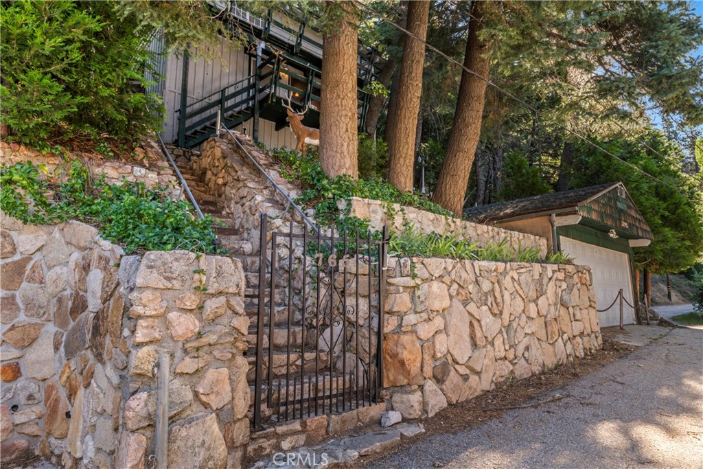 765 Knight Court