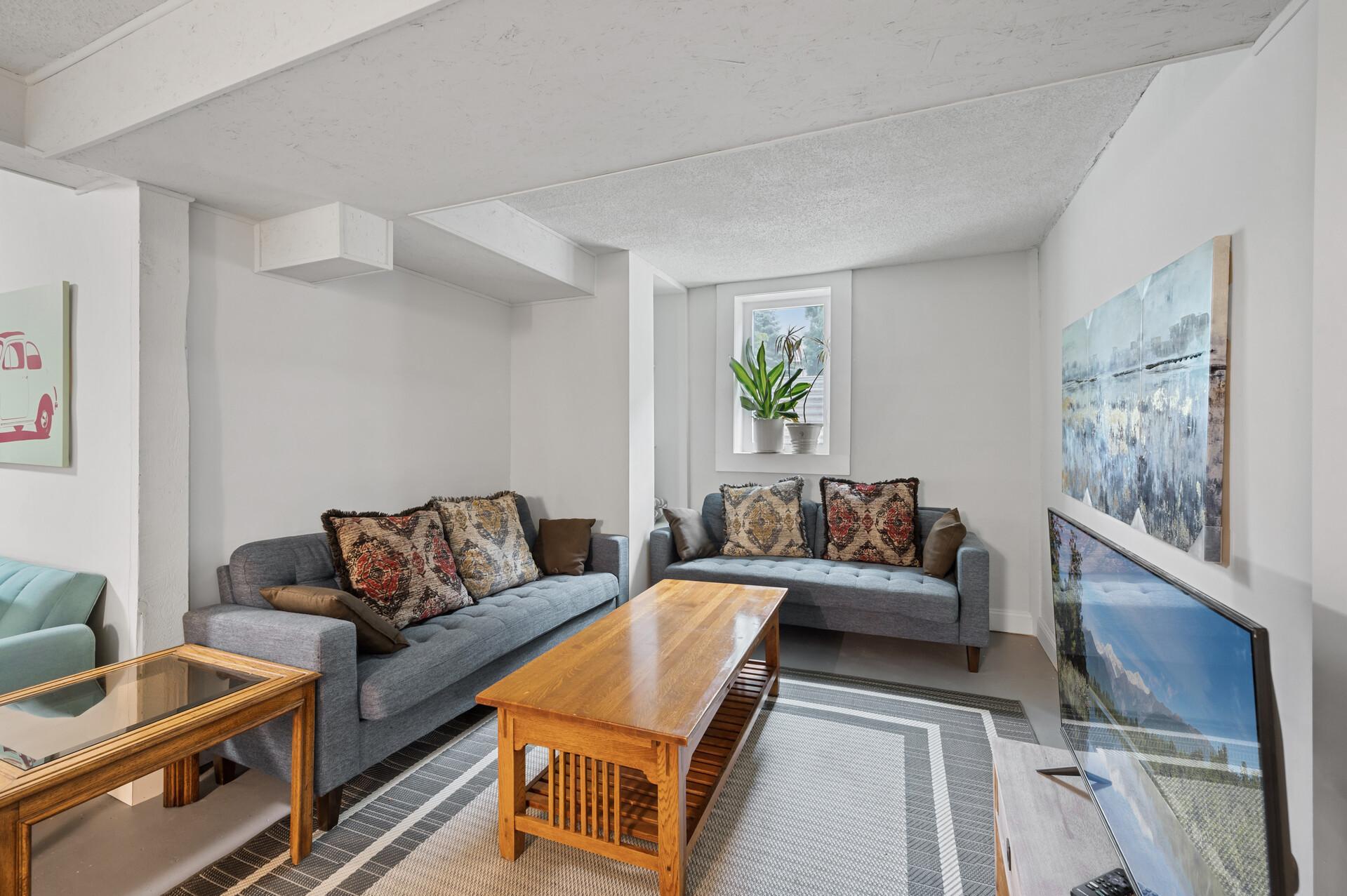 2440 Blaisdell Avenue