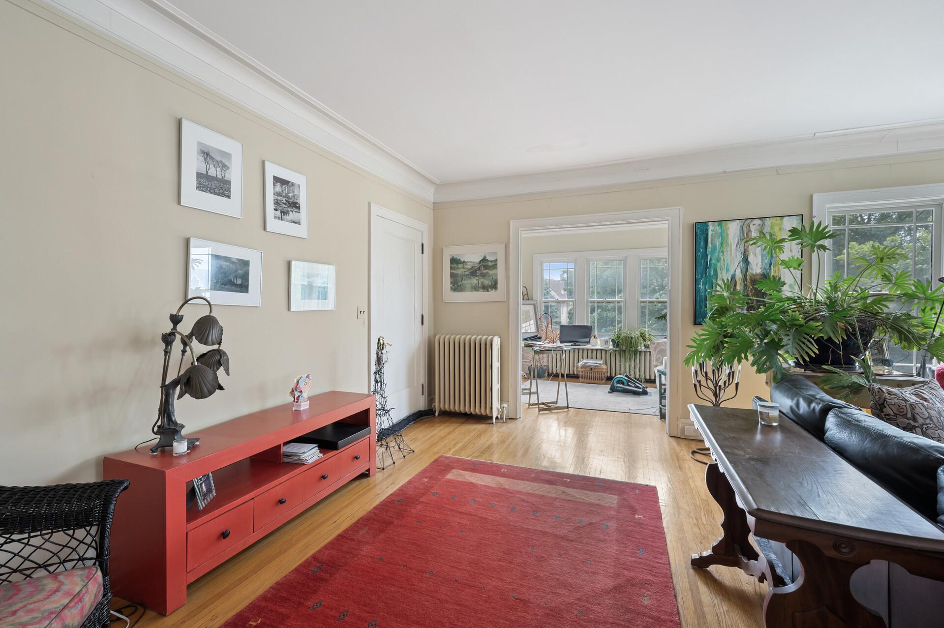 2440 Blaisdell Avenue