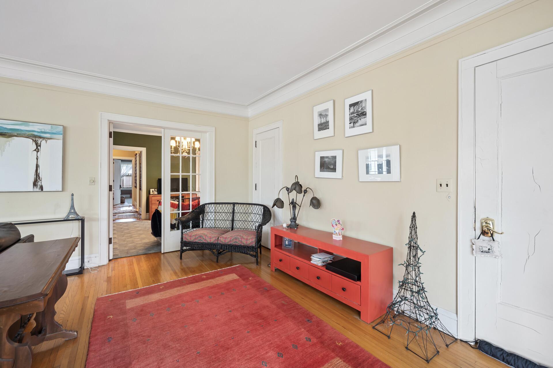 2440 Blaisdell Avenue