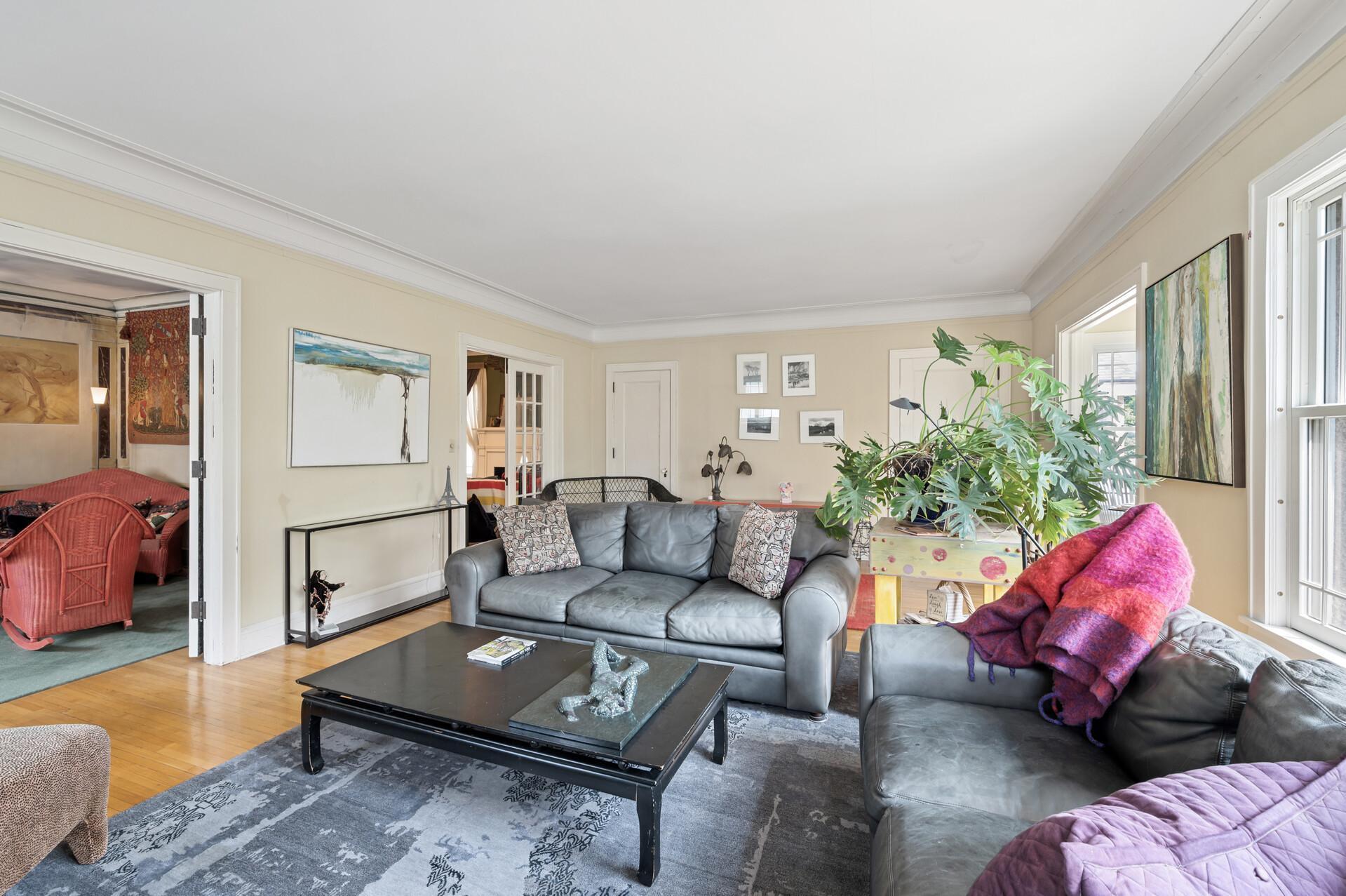 2440 Blaisdell Avenue