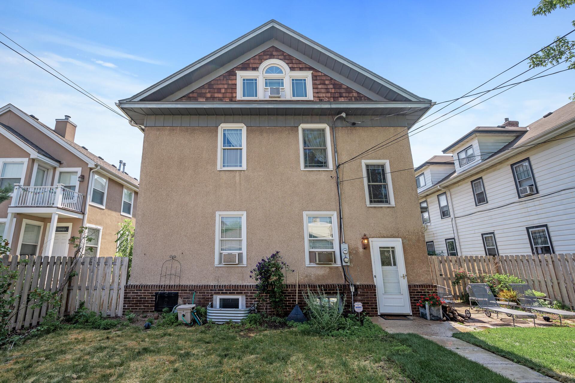 2440 Blaisdell Avenue