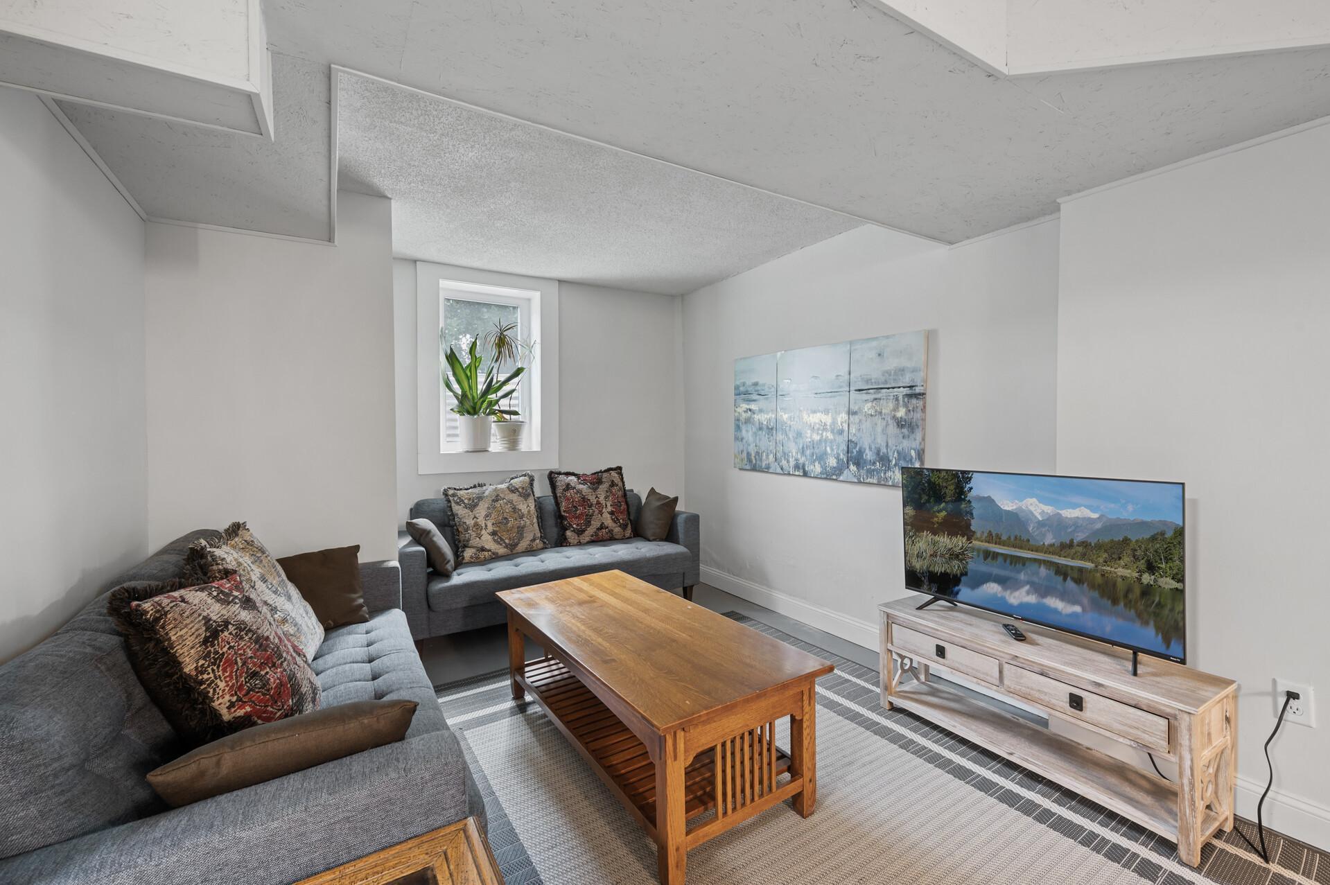 2440 Blaisdell Avenue