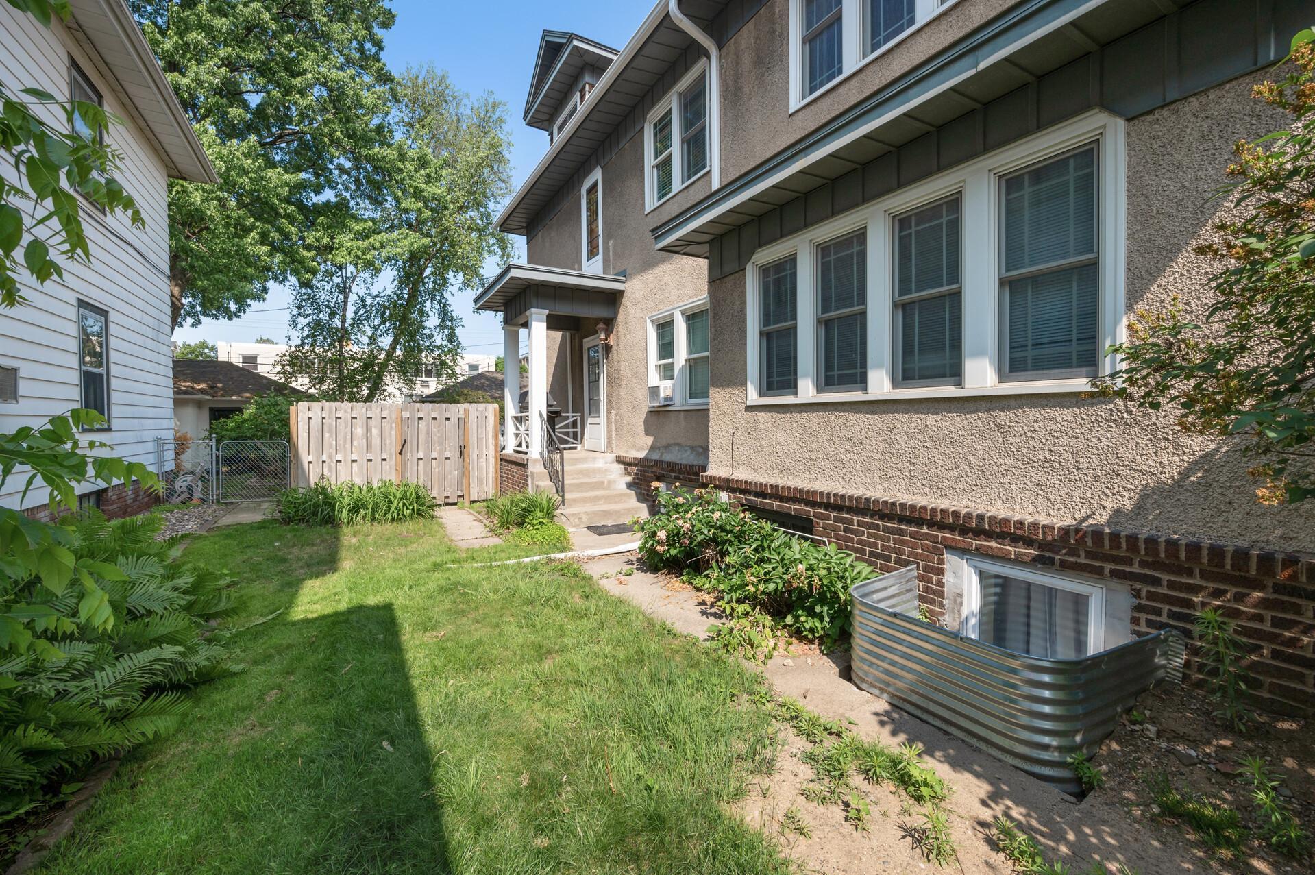 2440 Blaisdell Avenue