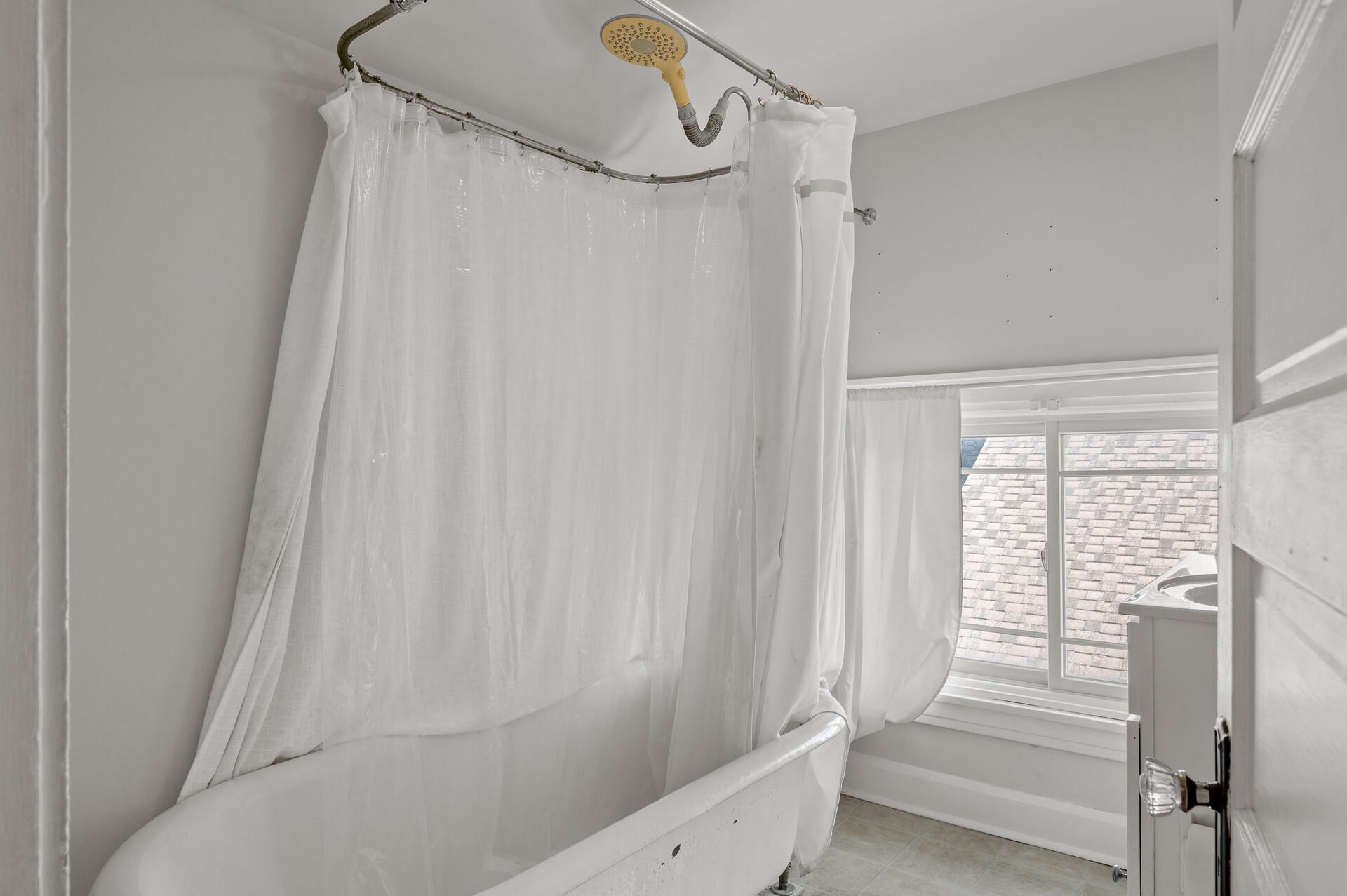 2440 Blaisdell Avenue