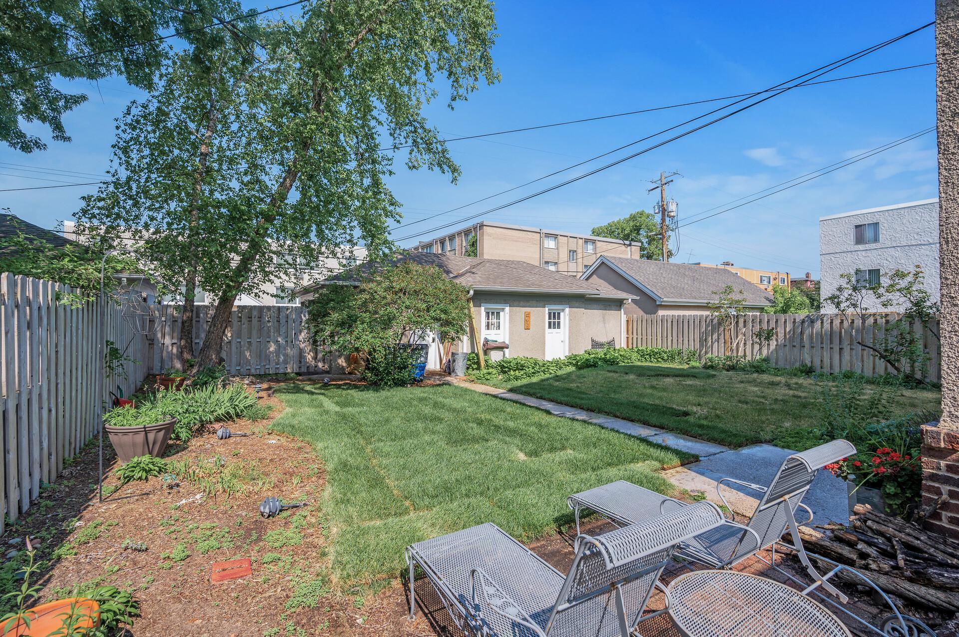 2440 Blaisdell Avenue