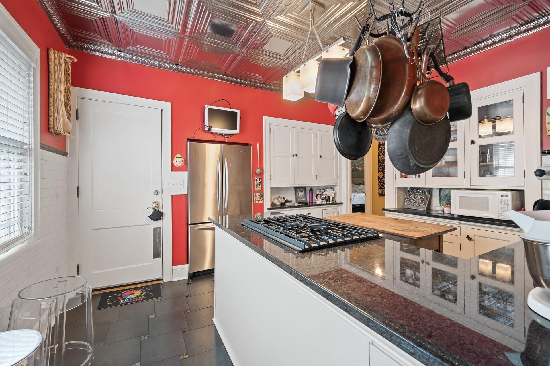 2440 Blaisdell Avenue