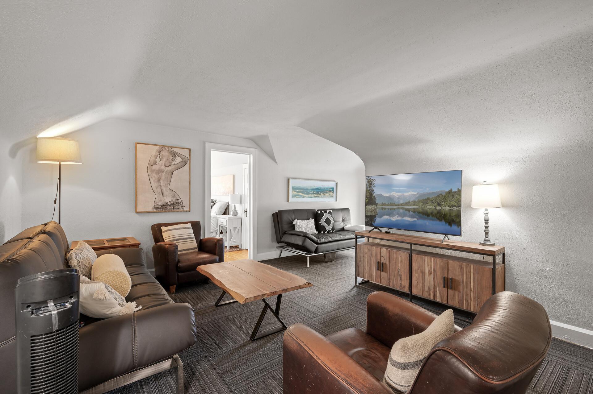 2440 Blaisdell Avenue