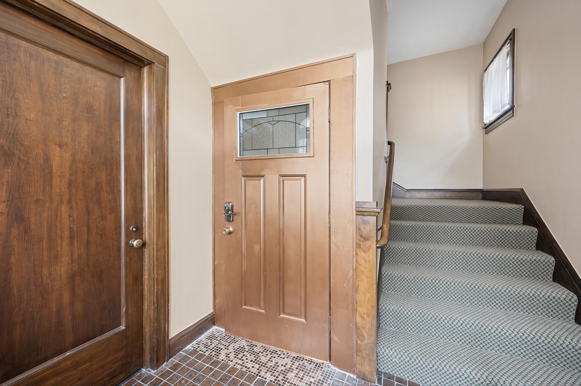 2440 Blaisdell Avenue