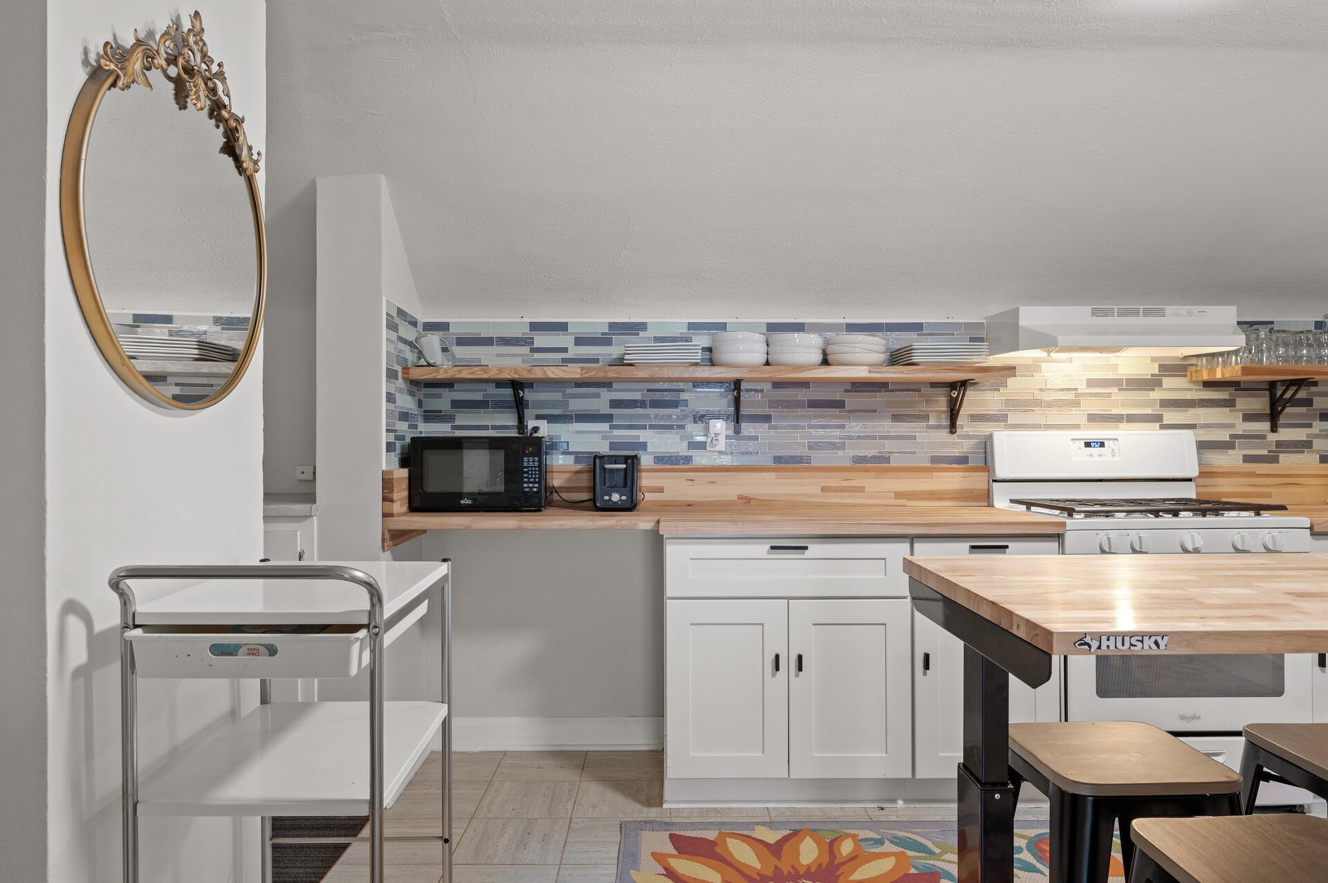 2440 Blaisdell Avenue