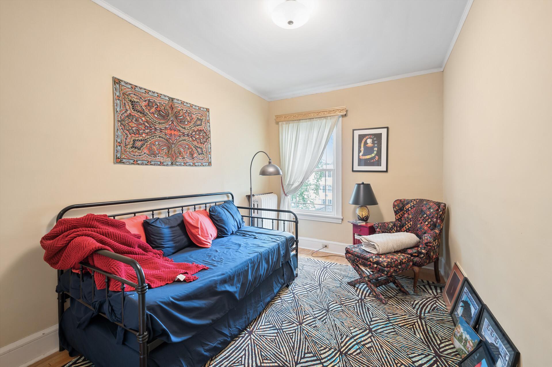 2440 Blaisdell Avenue