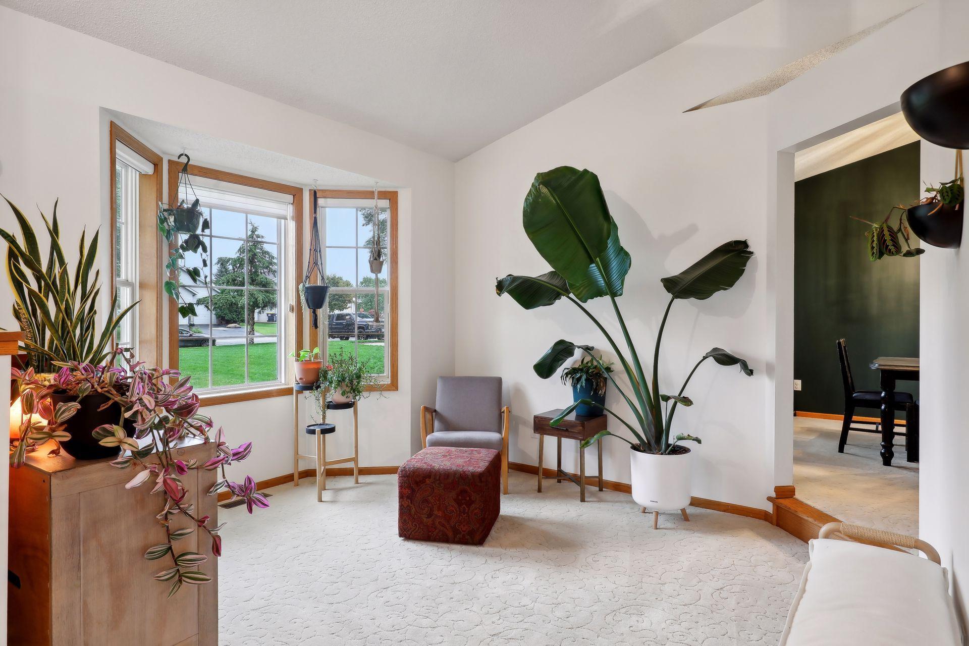 15777 Cardinal Circle