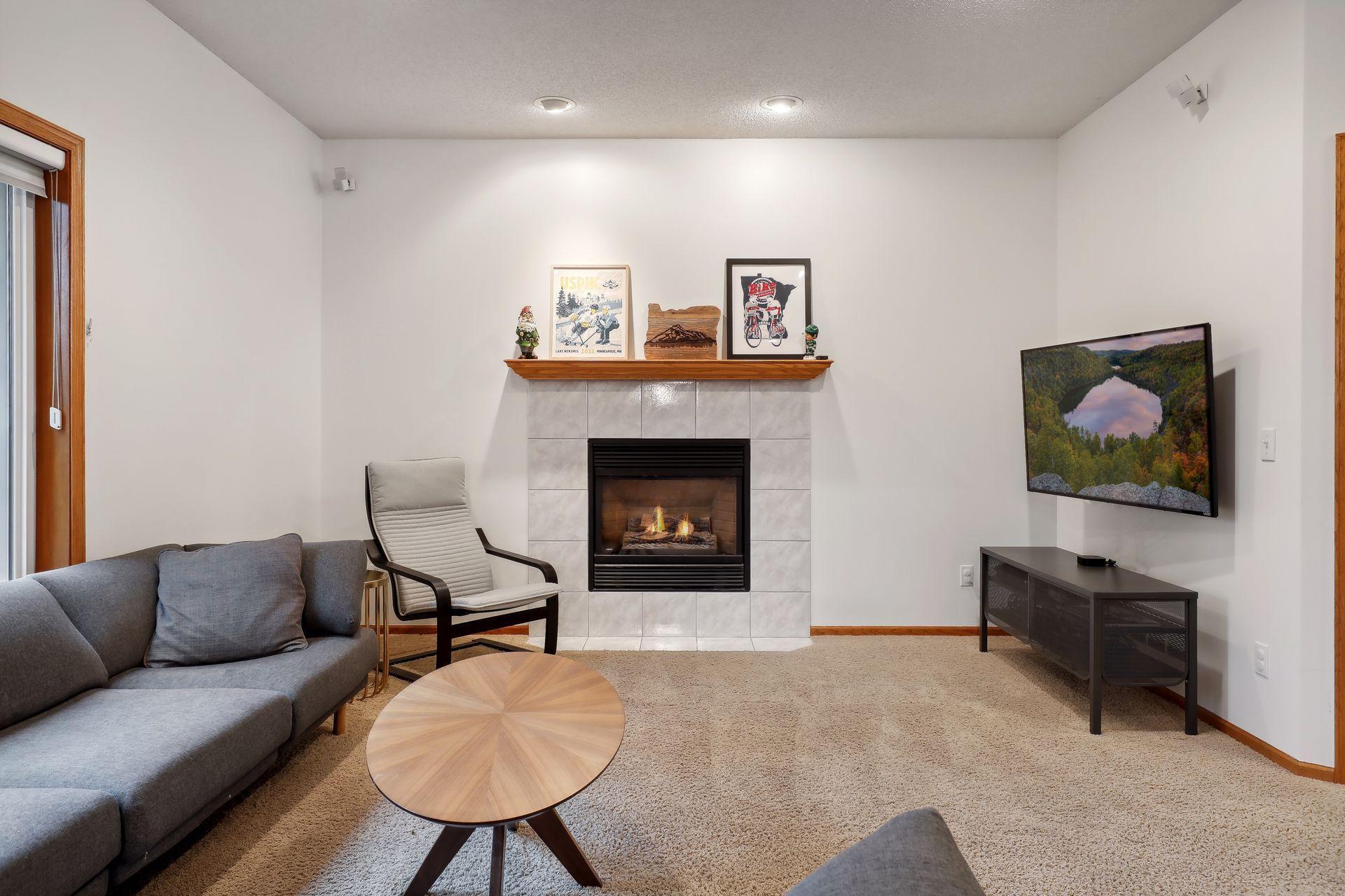 15777 Cardinal Circle