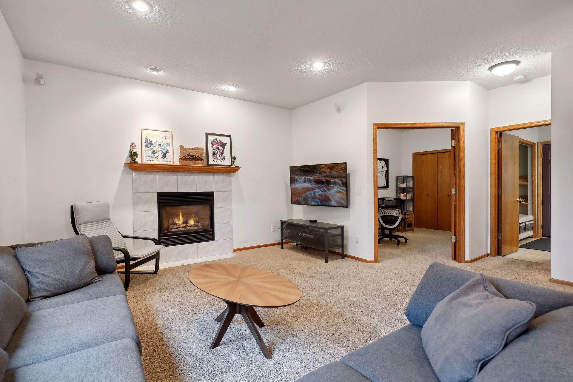 15777 Cardinal Circle