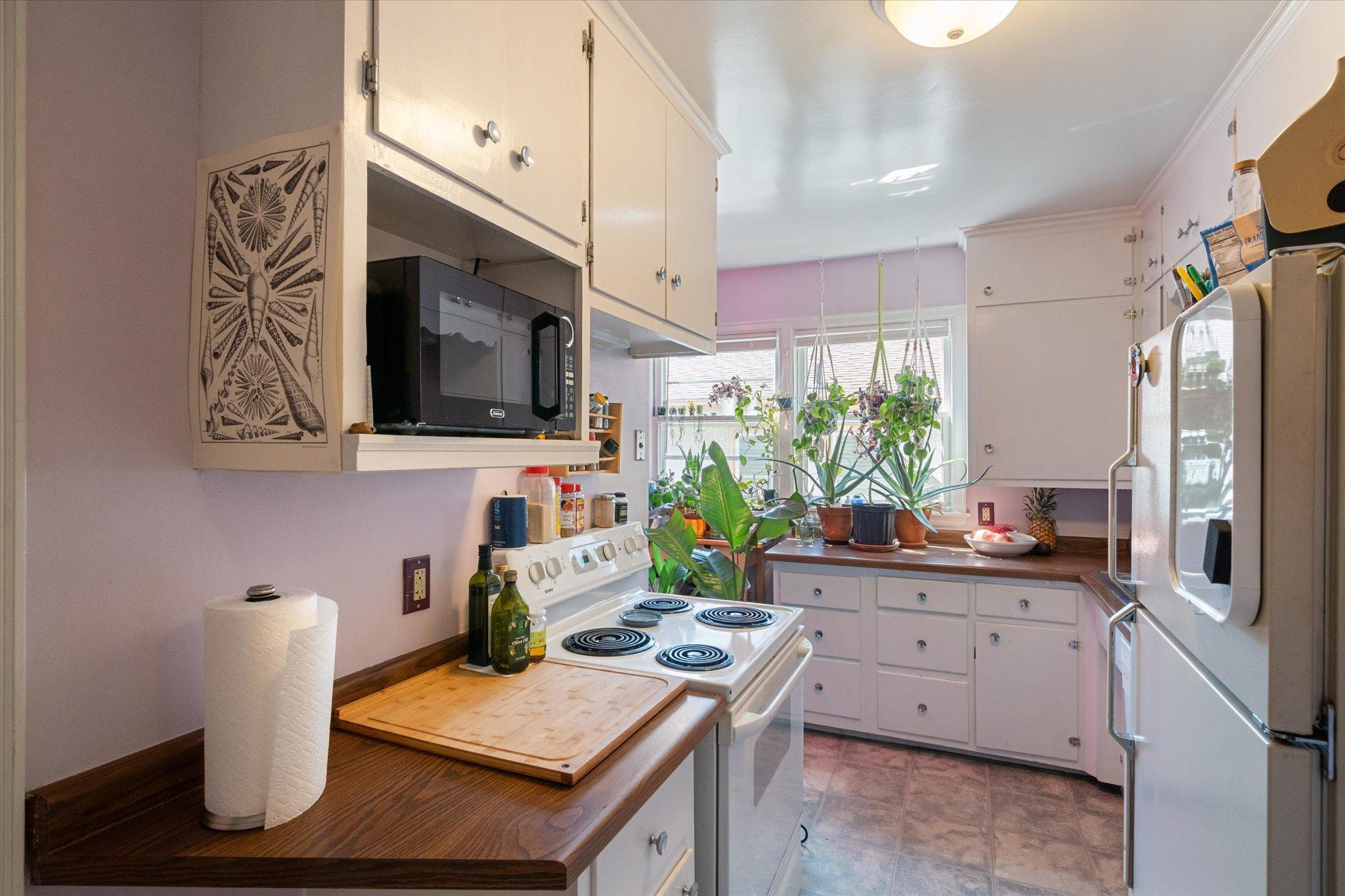 1948 Garfield Street NE