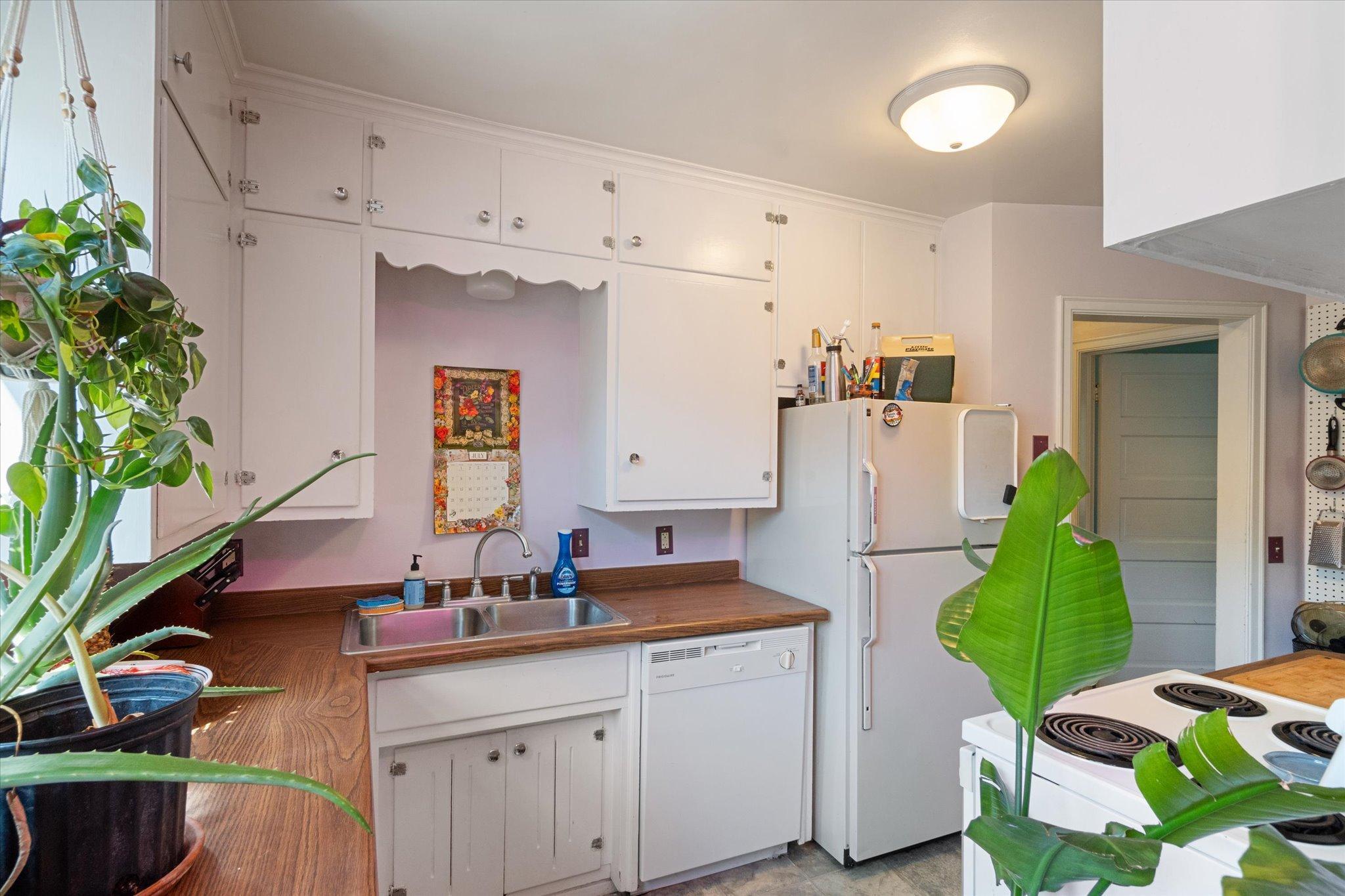 1948 Garfield Street NE