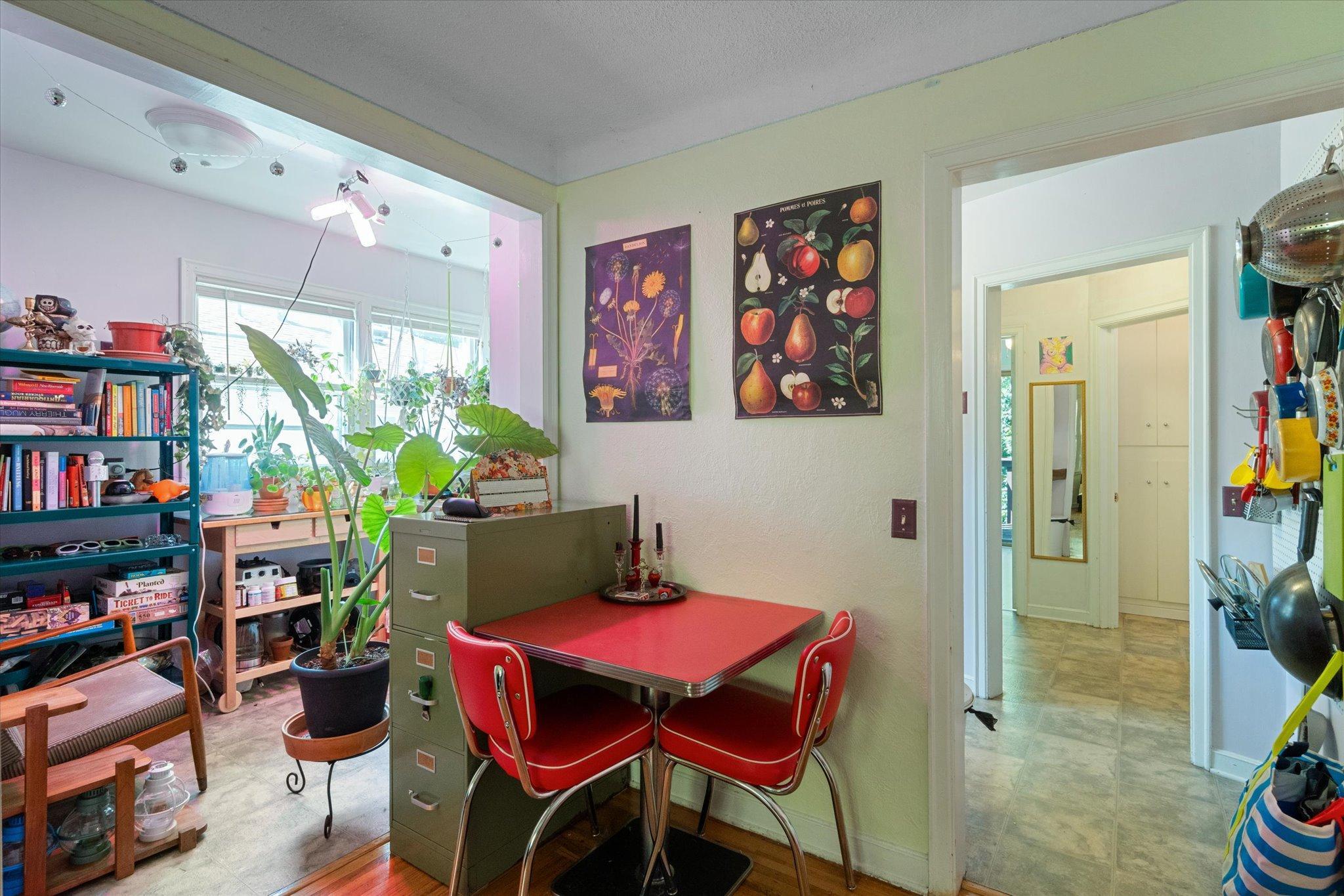 1948 Garfield Street NE