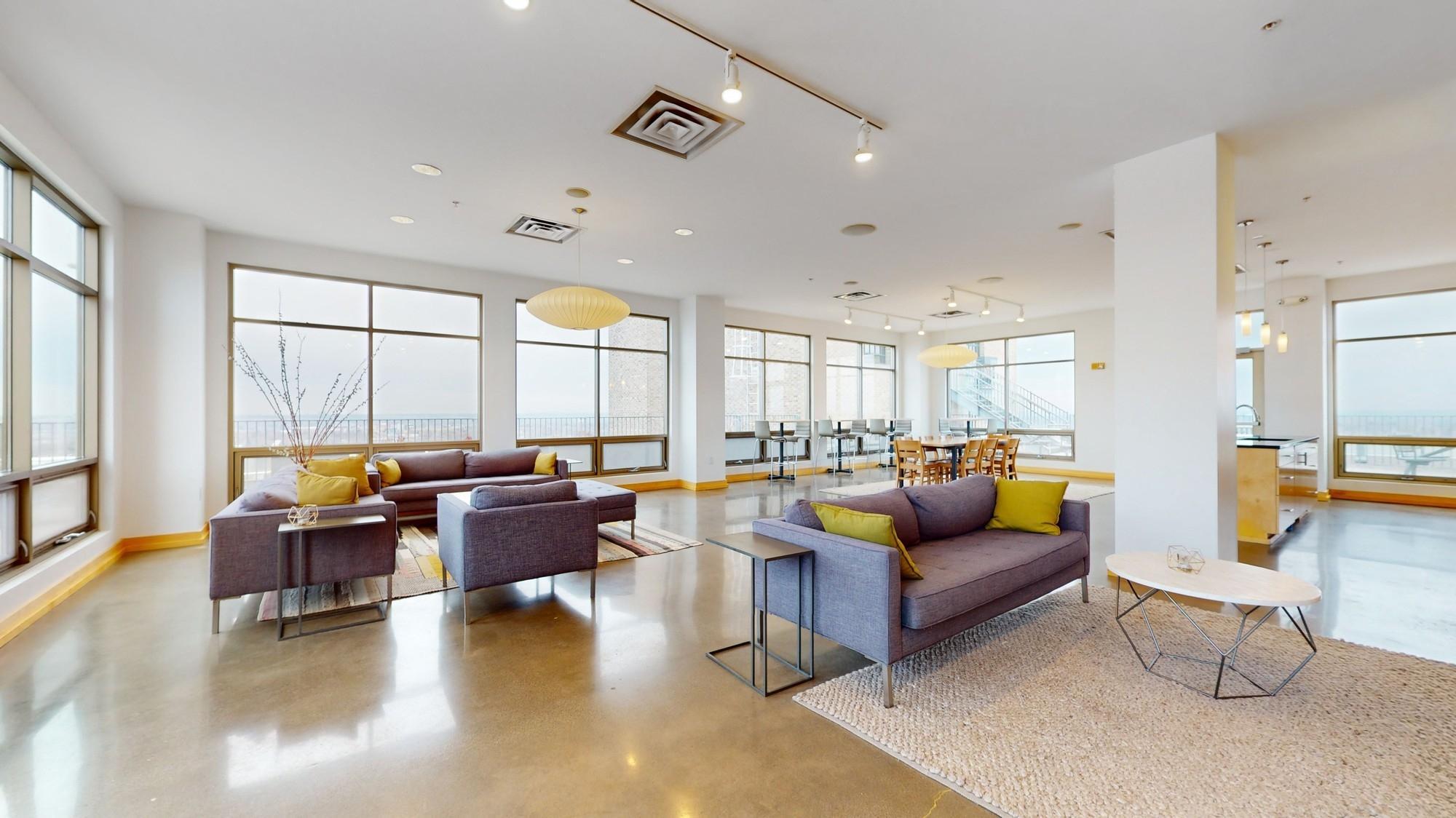 2929 Chicago Avenue Unit: 1102