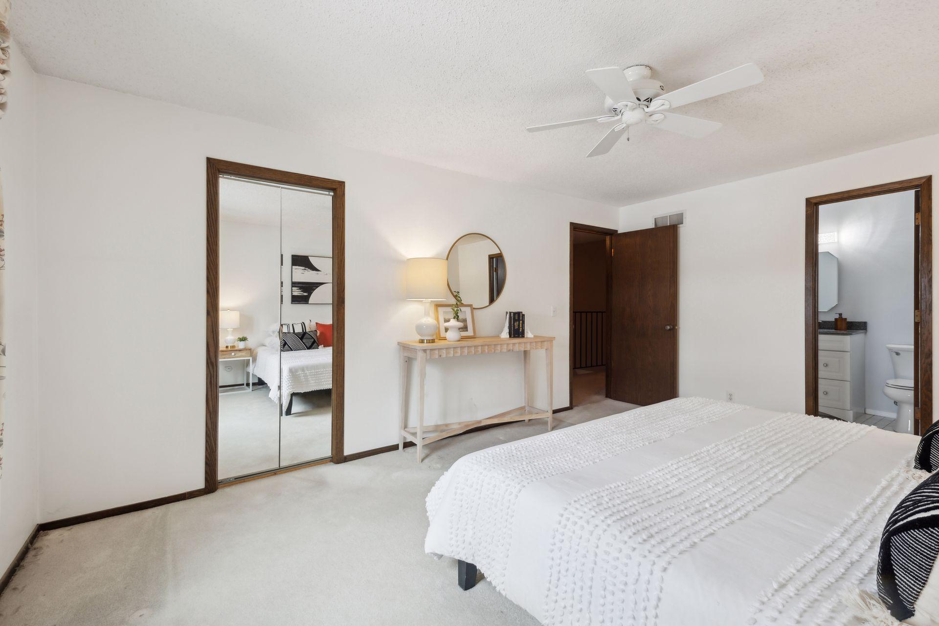 160 Wentworth Avenue W Unit: B