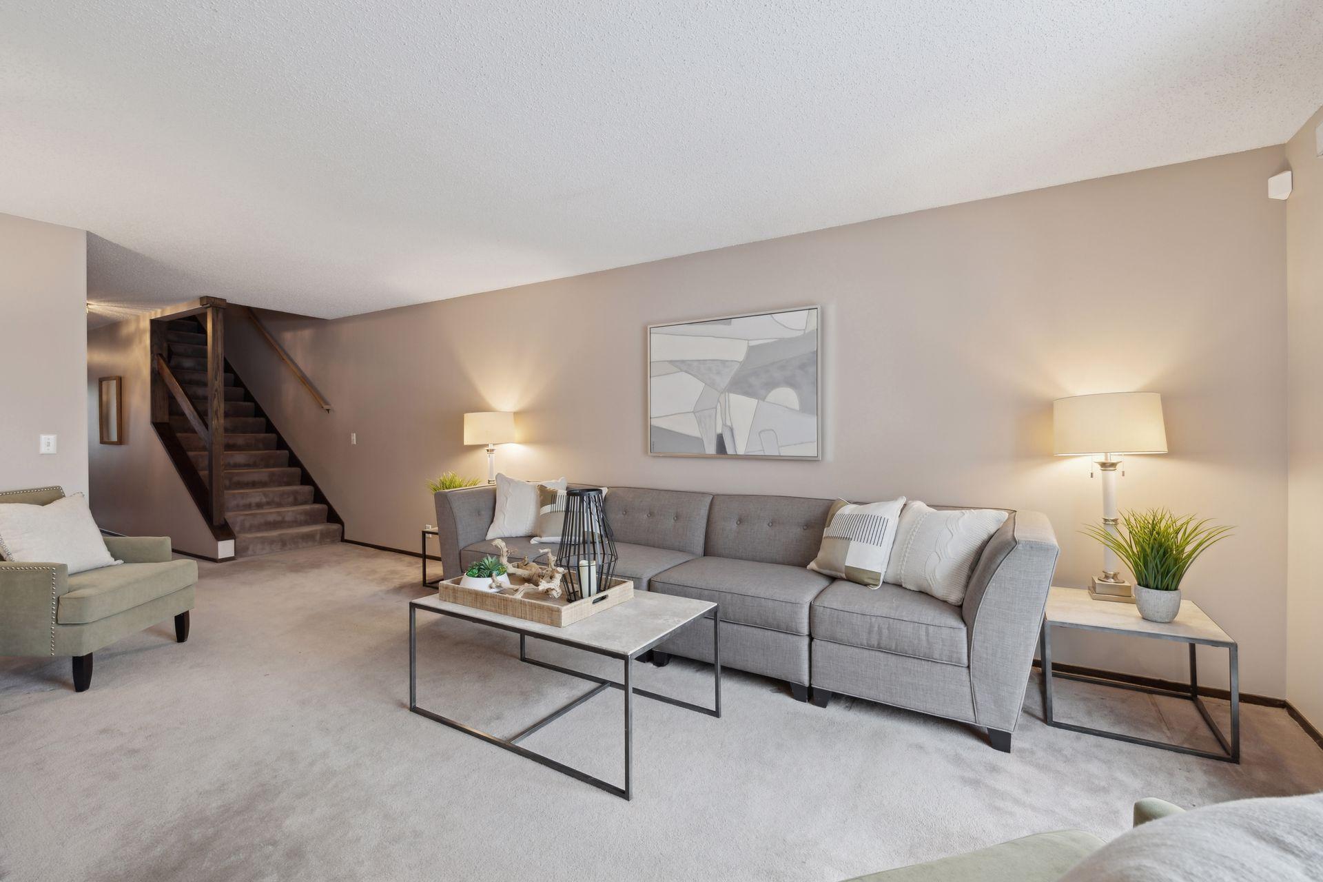 160 Wentworth Avenue W Unit: B