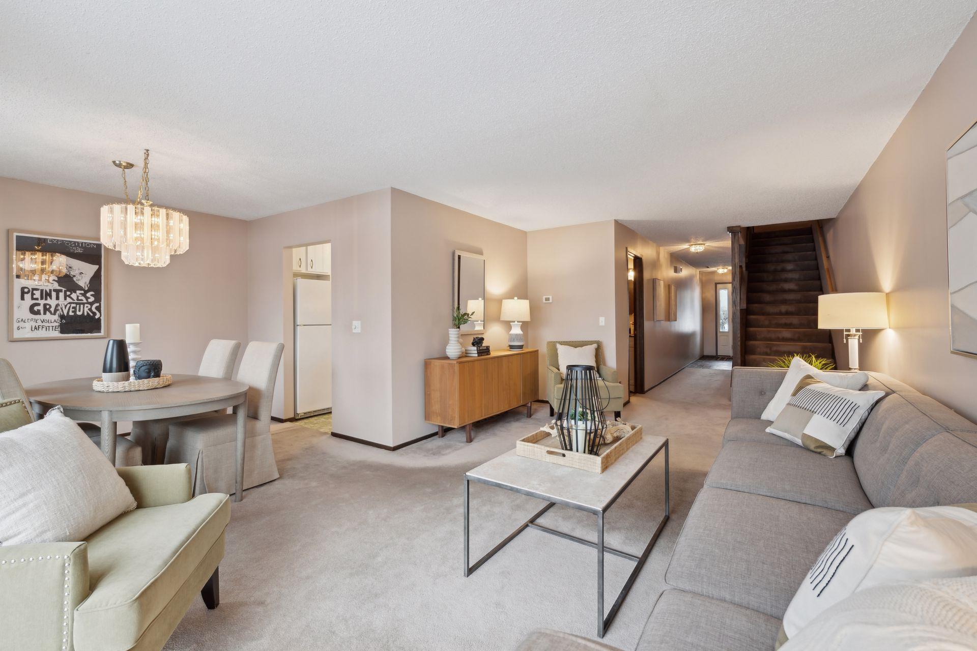 160 Wentworth Avenue W Unit: B