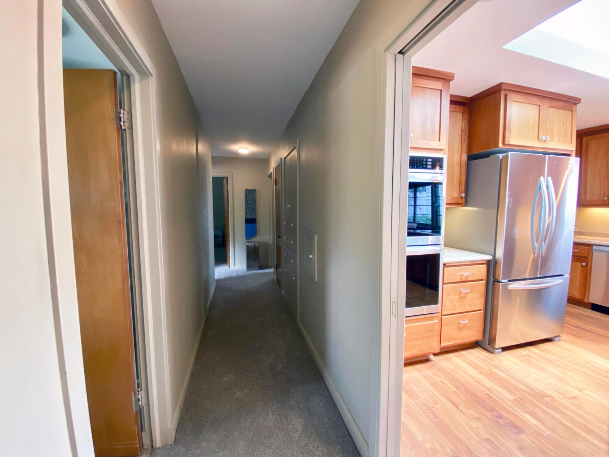 650 Mount Curve Boulevard