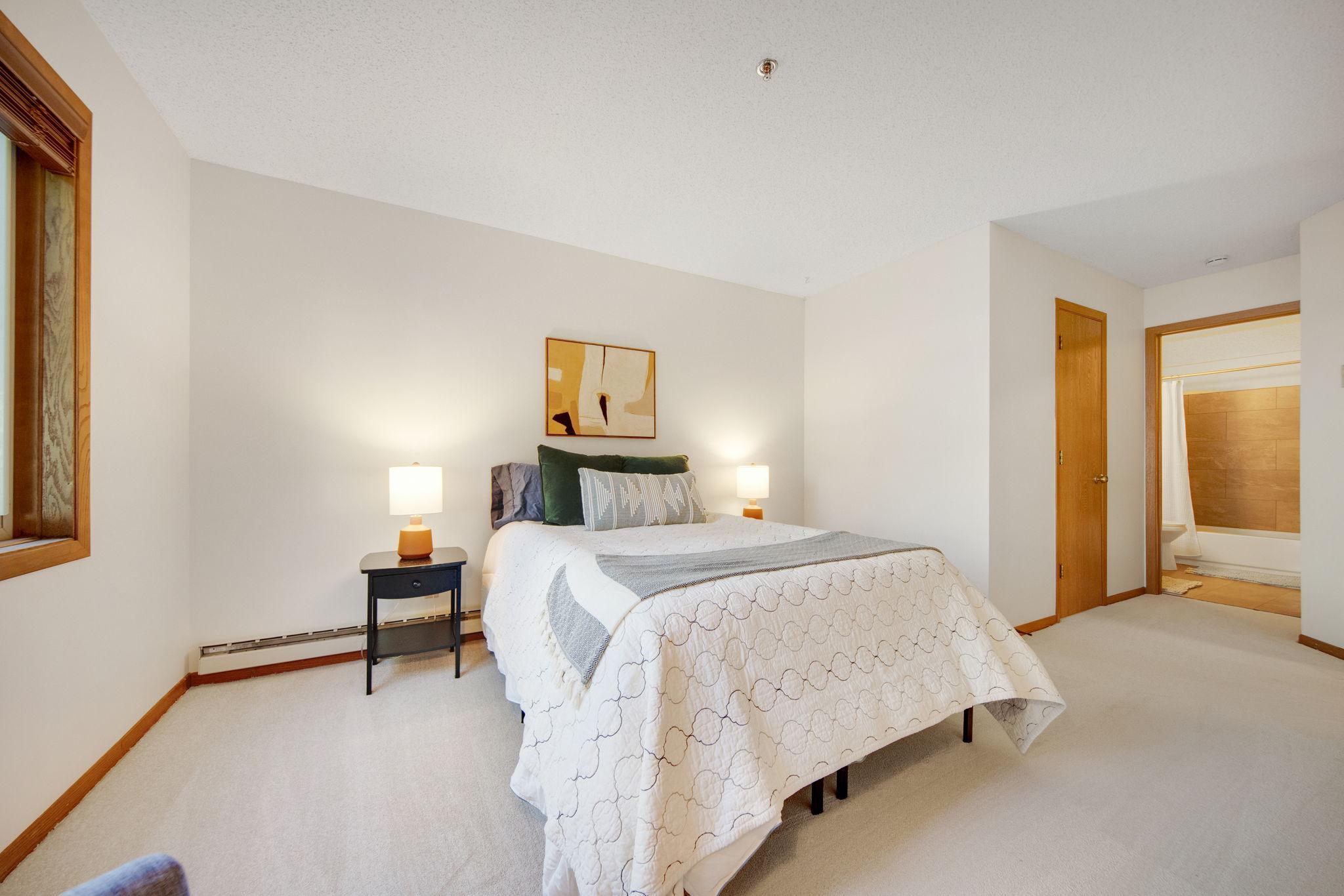 2140 Ridge Drive Unit: 24
