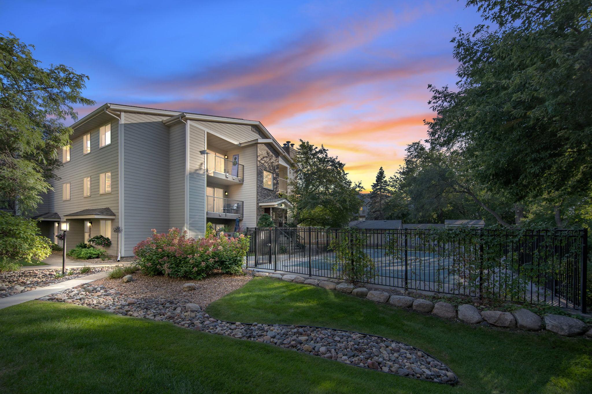 2140 Ridge Drive Unit: 24