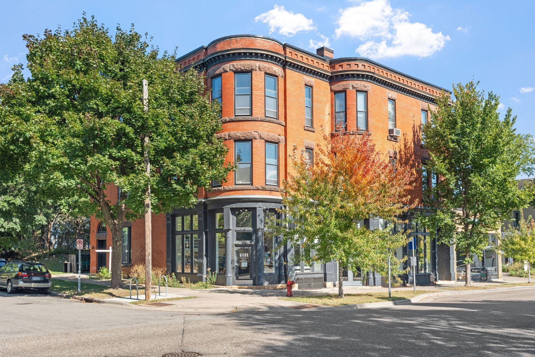 182 Mackubin Street Unit: 1