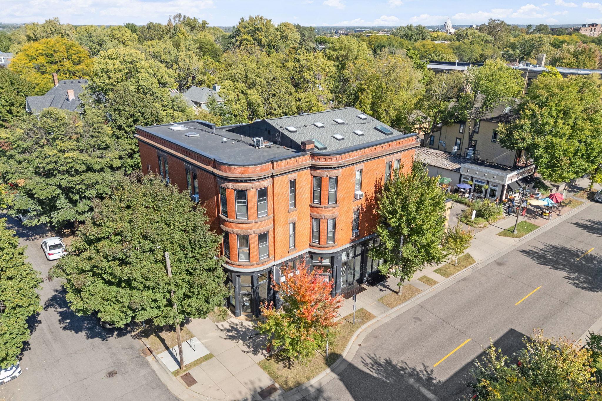 182 Mackubin Street Unit: 1