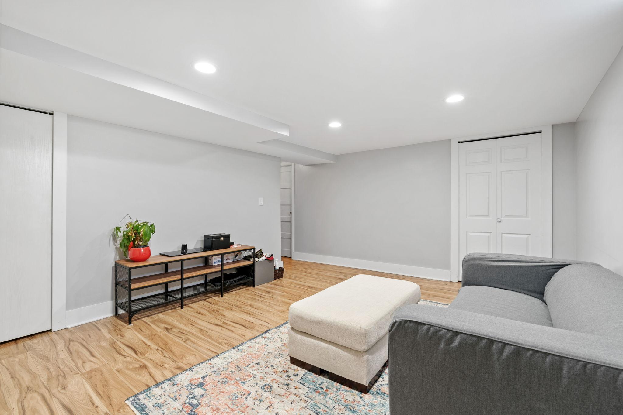 5801 Blaisdell Avenue