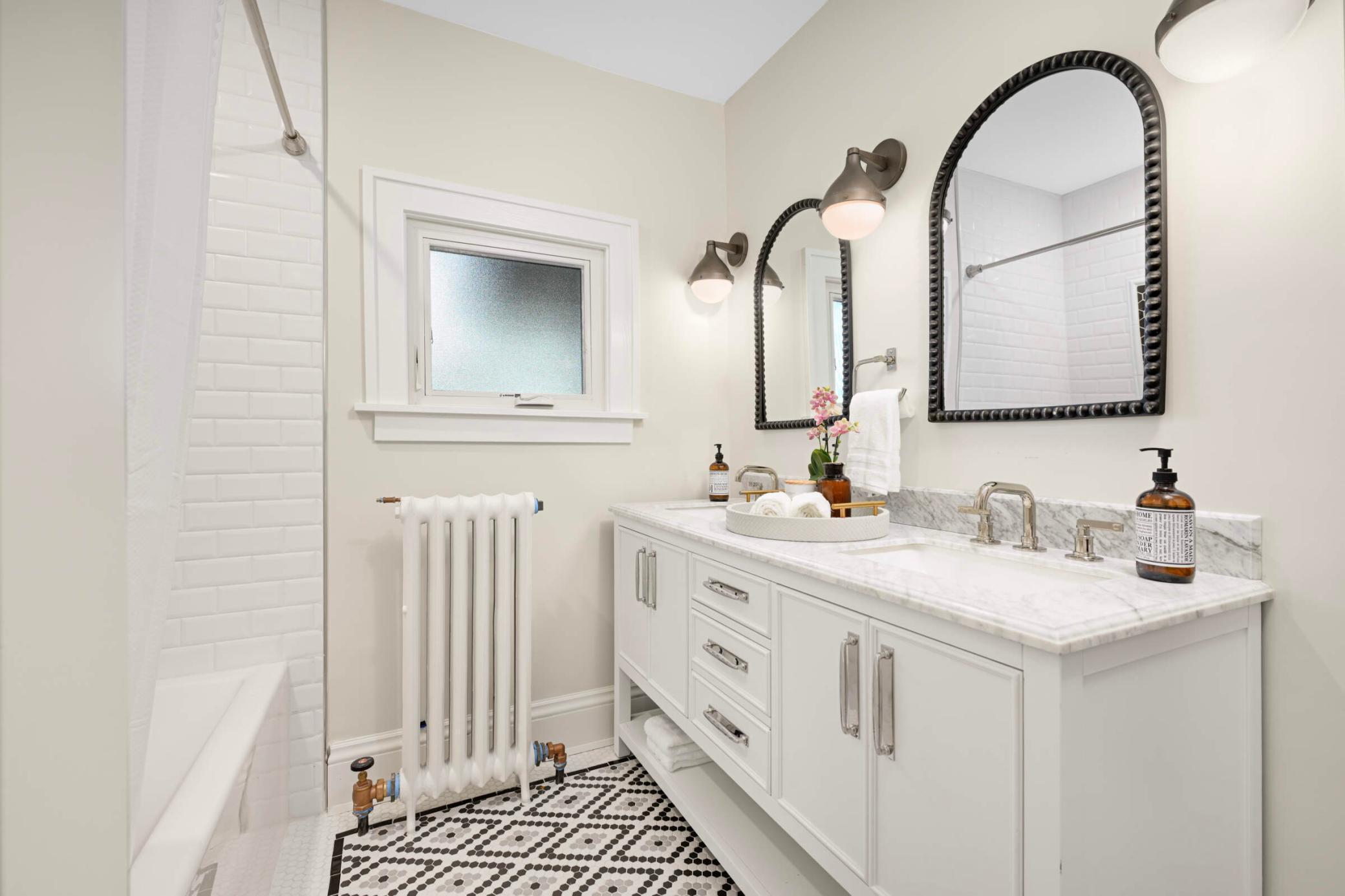 4637 Aldrich Avenue S