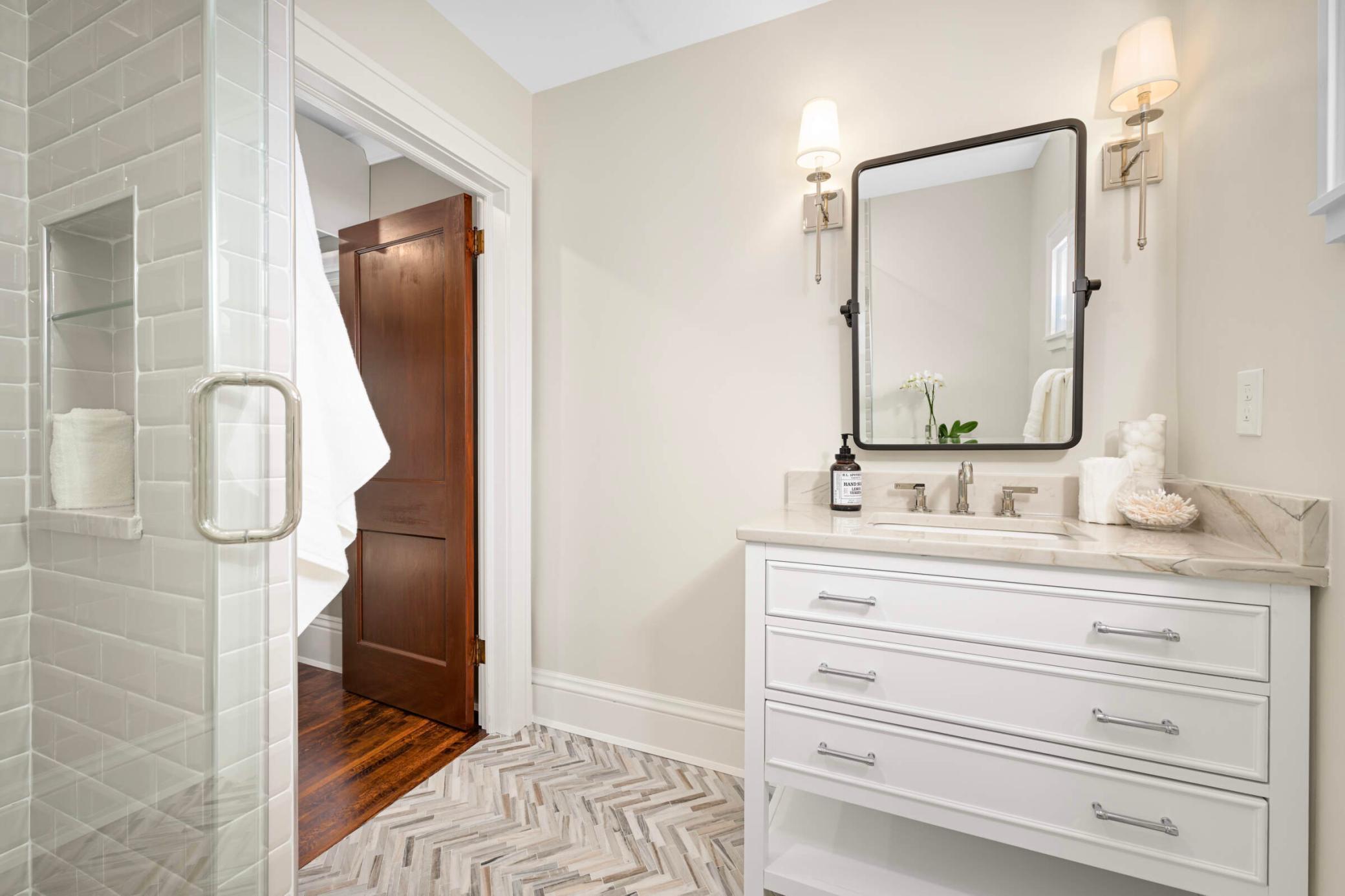 4637 Aldrich Avenue S