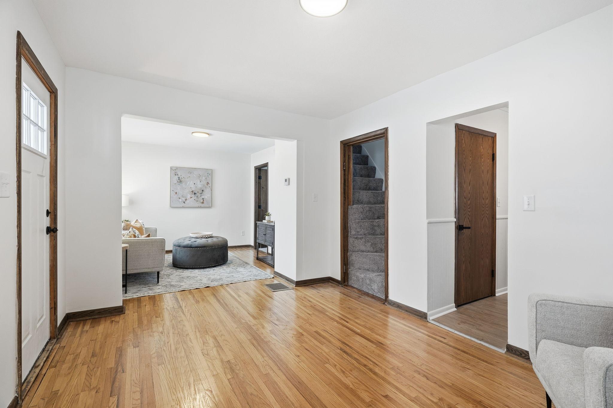 1981 Minnehaha Avenue E