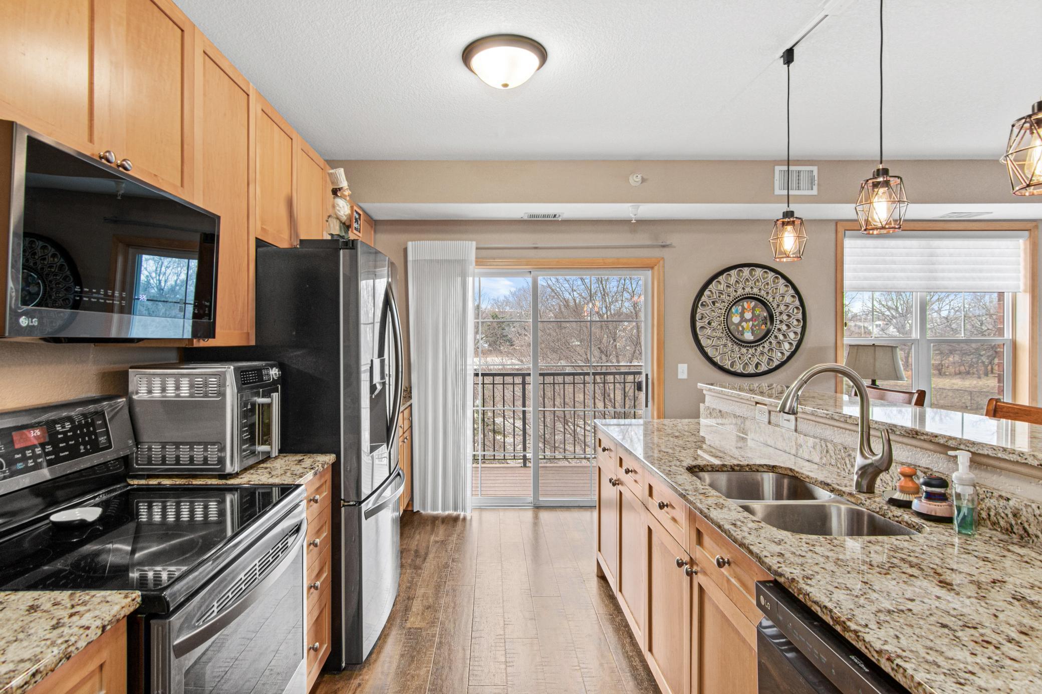 1800 Graham Avenue Unit: 332