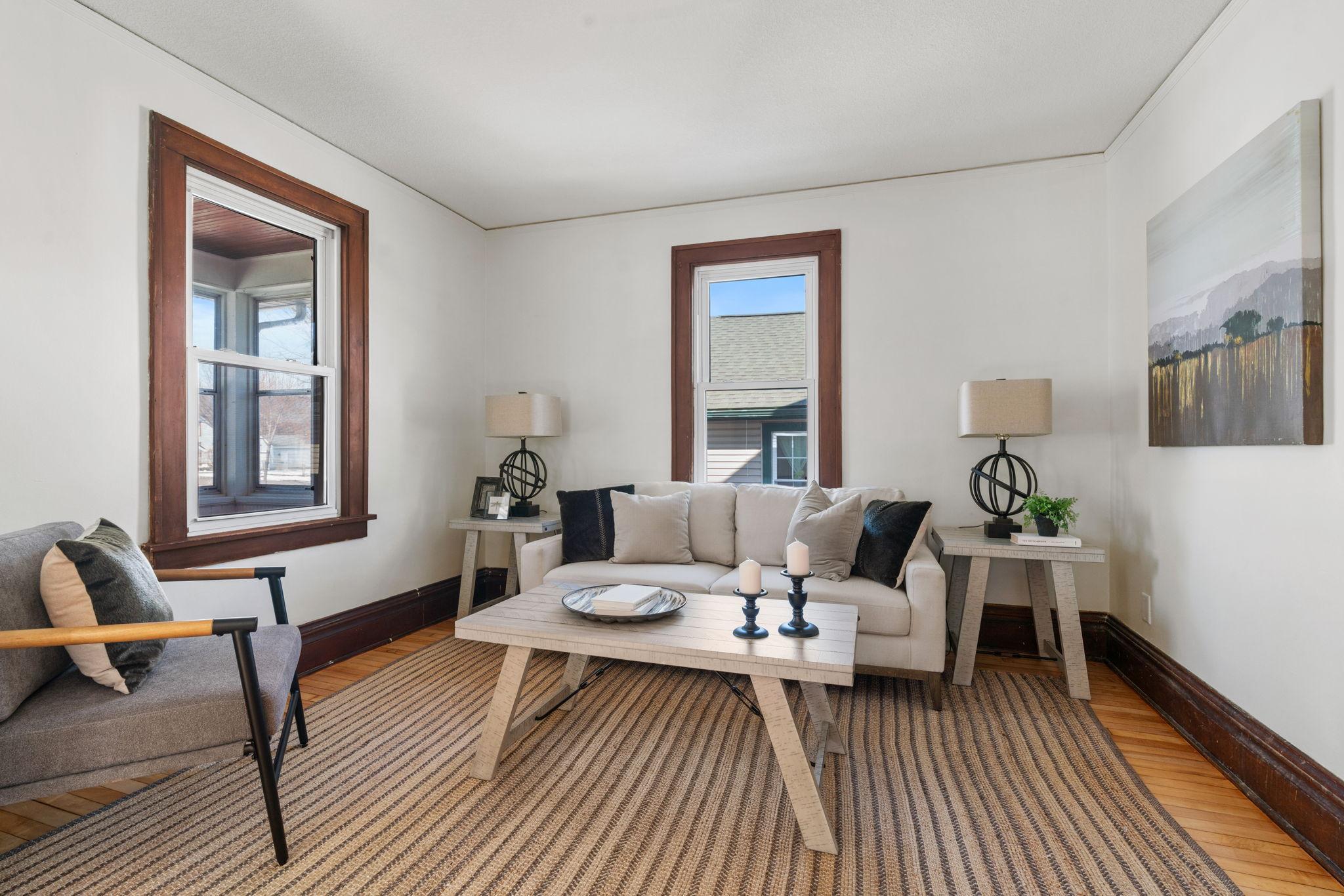 3850 Colfax Avenue N