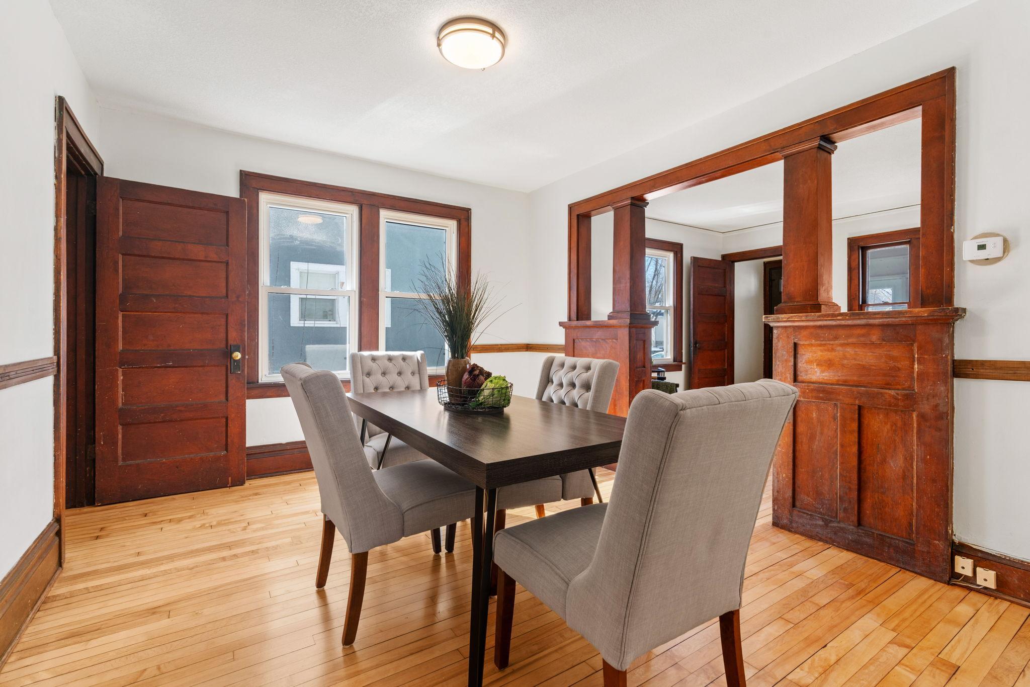 3850 Colfax Avenue N