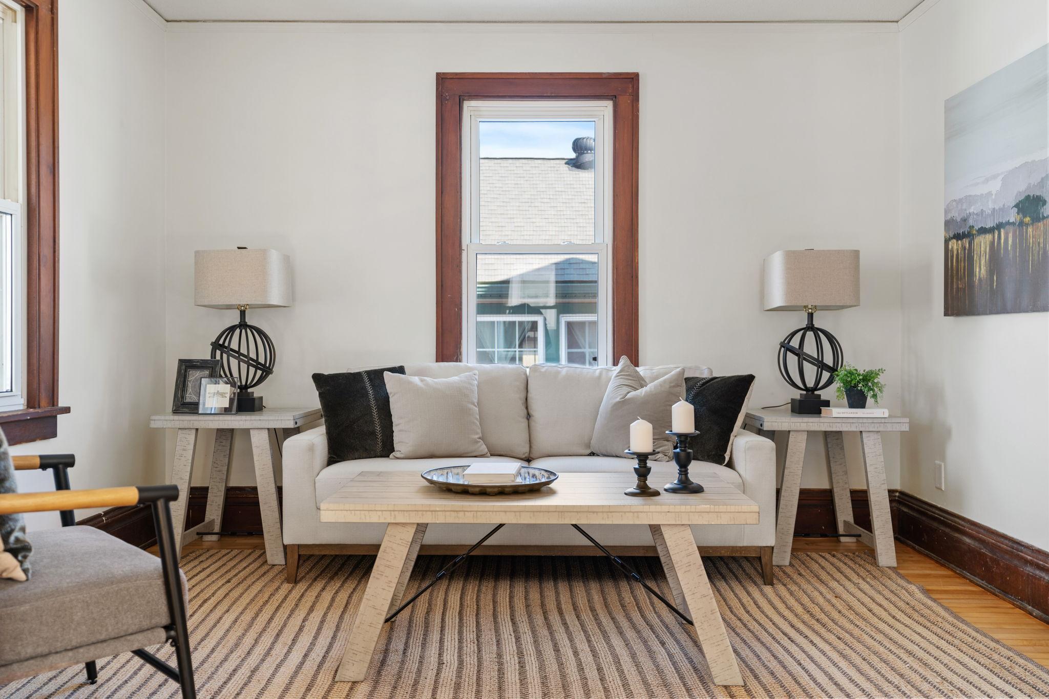 3850 Colfax Avenue N