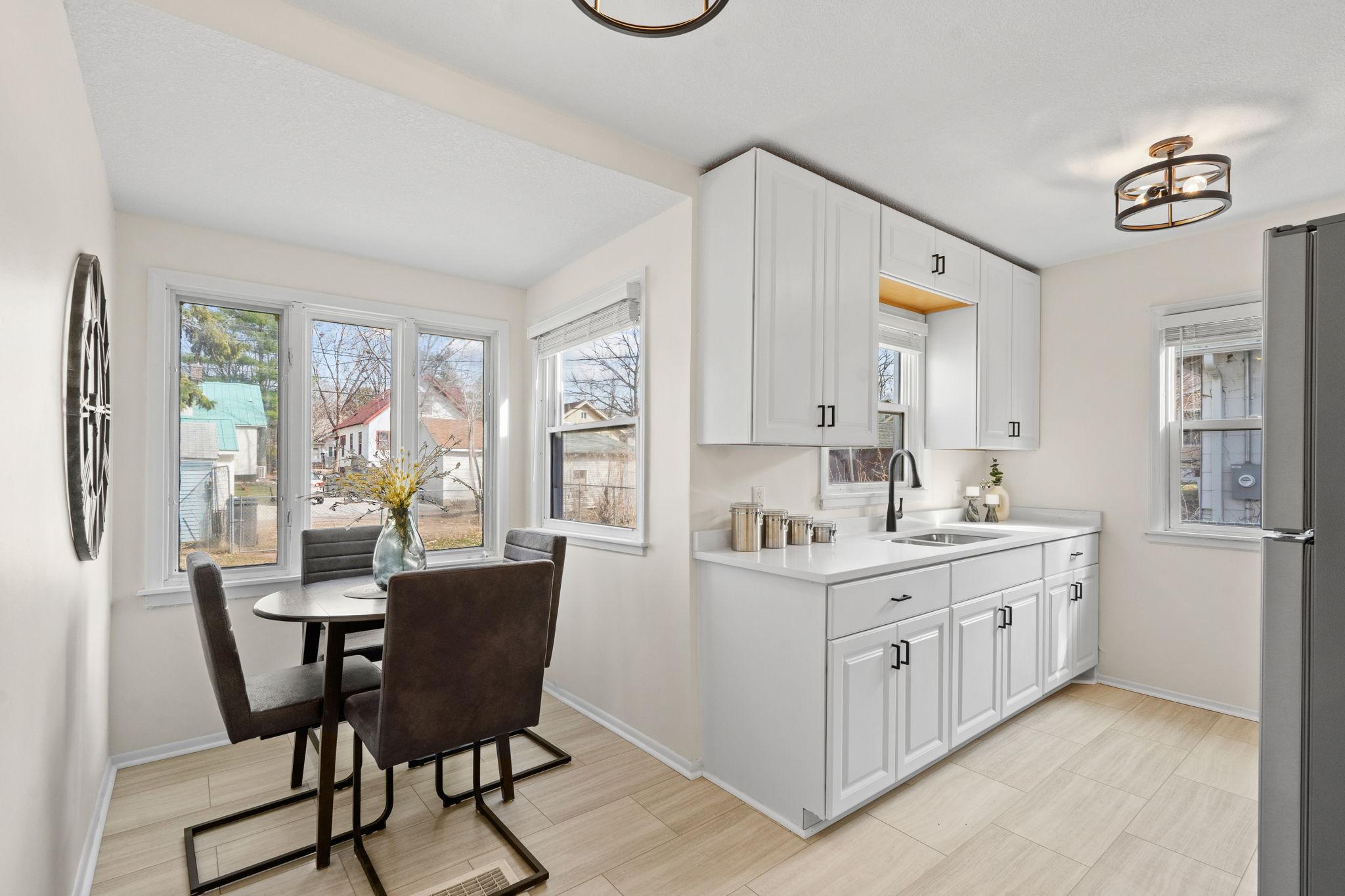 3214 Dupont Avenue N