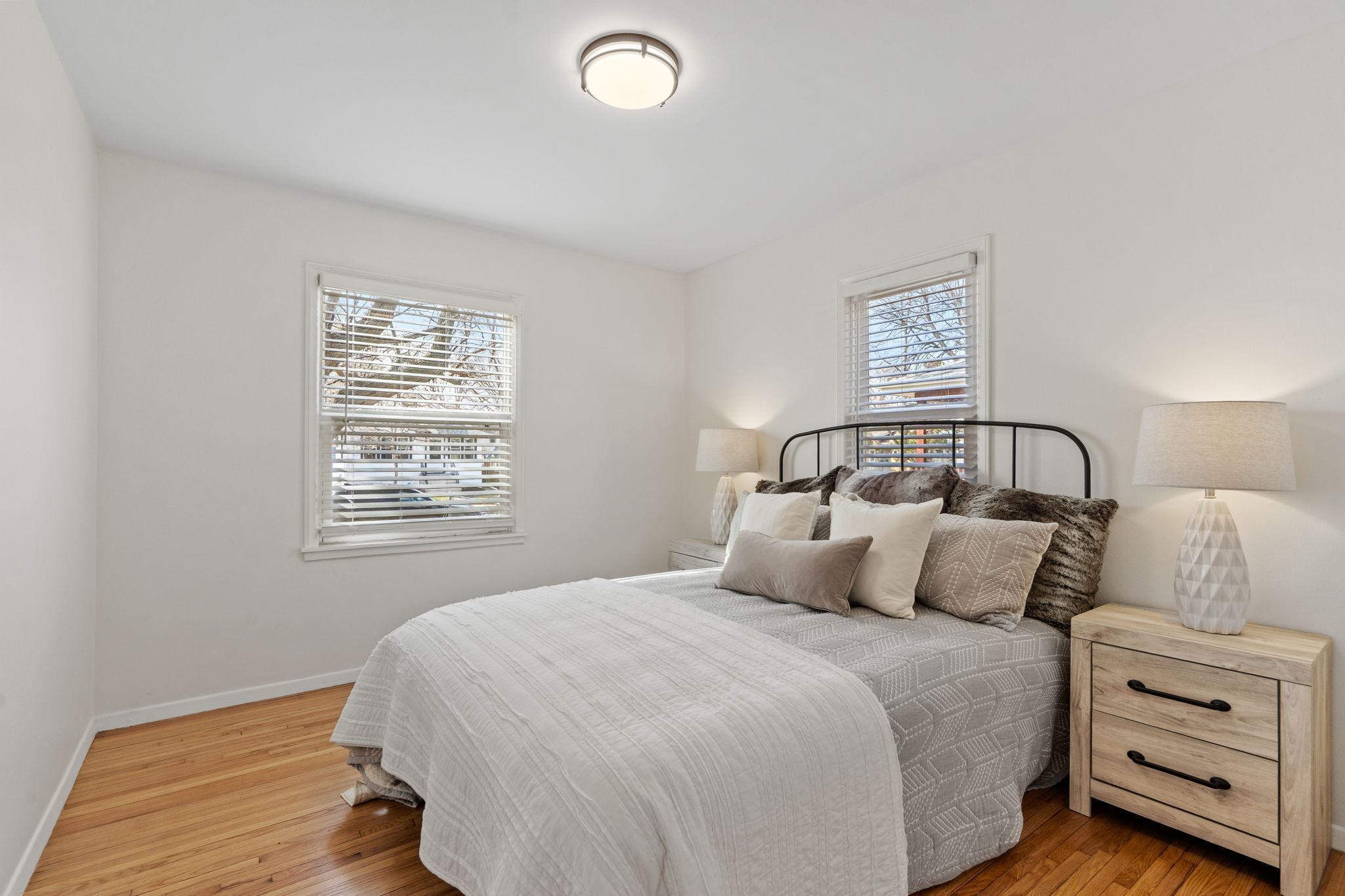 3214 Dupont Avenue N