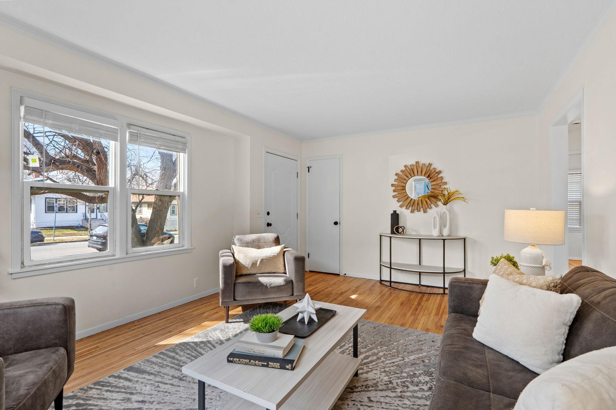 3214 Dupont Avenue N