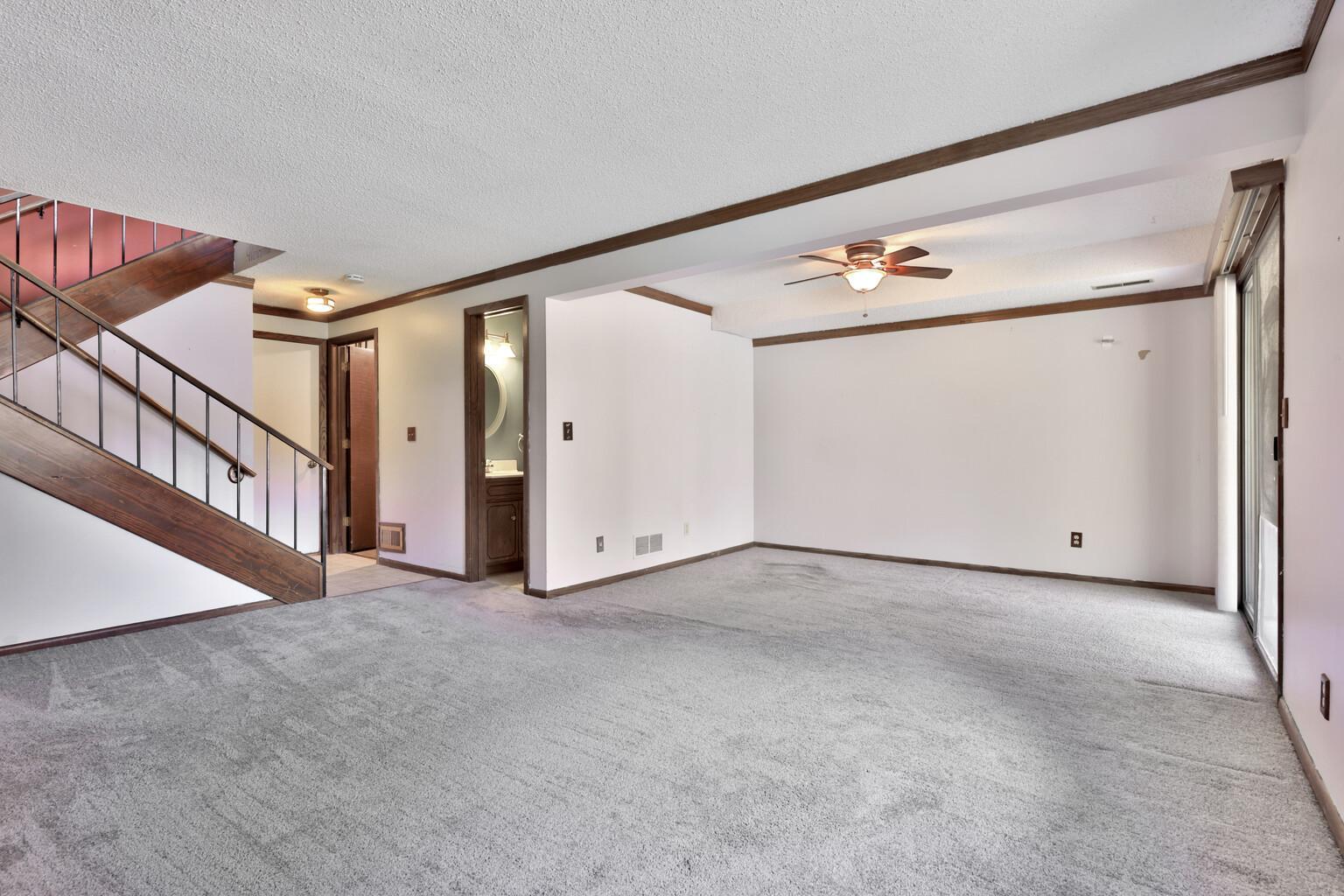 1282 Bridle Path Court